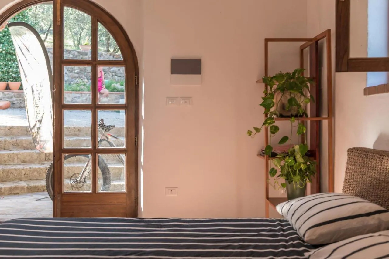 הוילה מאסה מריטימה Agriturismo Schiaccia Ghiande 0*,  איטליה