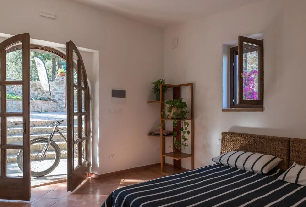 Alloggio per agriturismo Agriturismo Schiaccia Ghiande Massa Marittima Italia